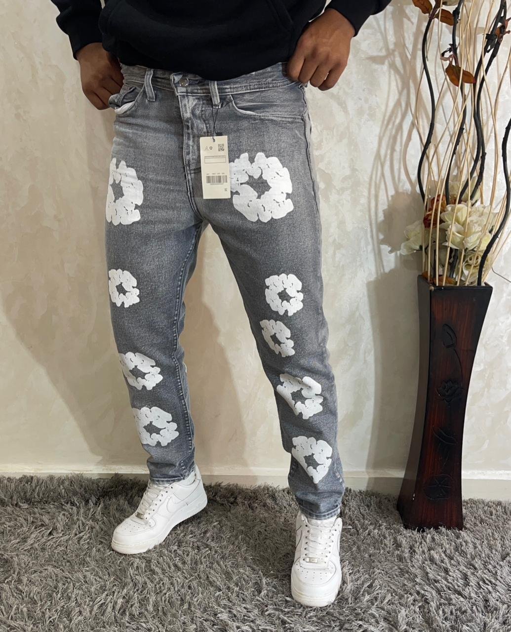 Men Flower Print Graphic Jeans - Image 5