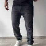 Authentics Men's Regular Fit Comfort Flex Waist Jeans